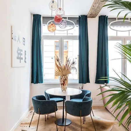 Apartment Beautiful In The Heart Of *